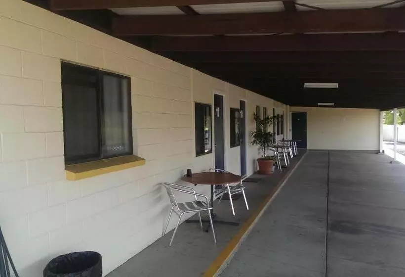 Hotelli Mundubbera Billabong Motor Inn