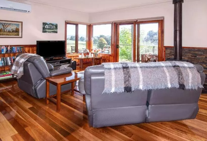 Hotelli Raynella Alpaca Farmstay