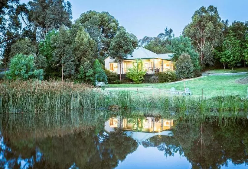 Hotelli Raynella Alpaca Farmstay