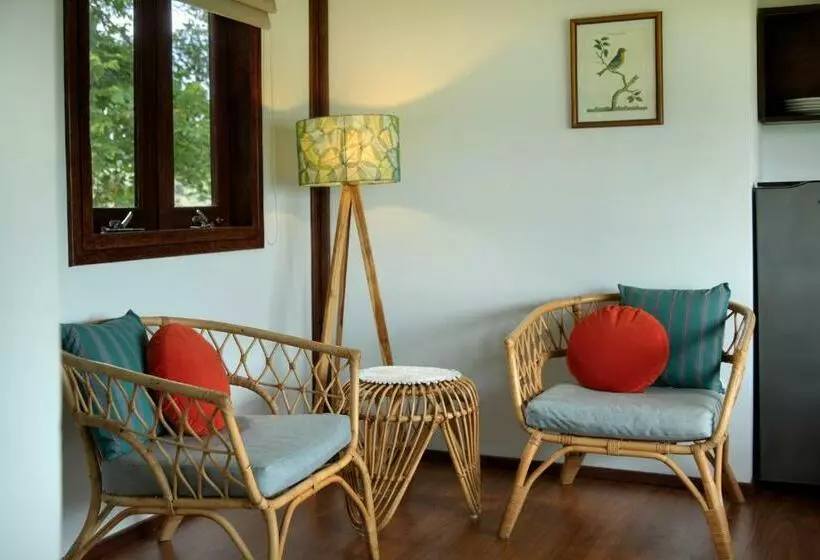 ホテル Sempiak Seaside Resort