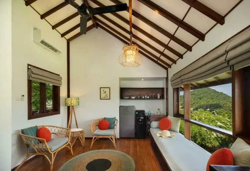 ホテル Sempiak Seaside Resort