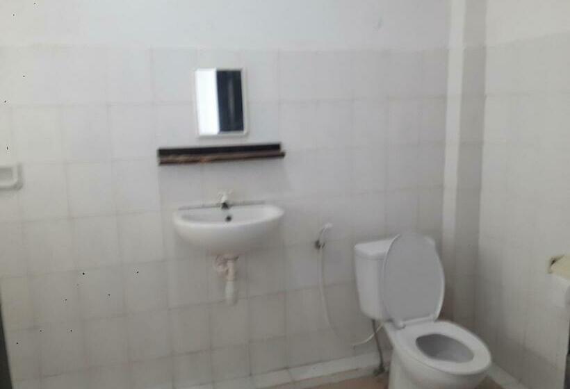 בית מלון כפרי Spear Villa