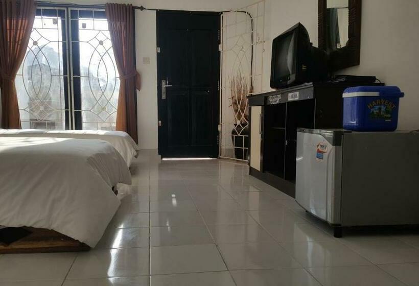 בית מלון כפרי Spear Villa