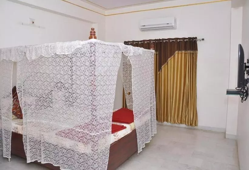 Hotelli Sunshine Palace