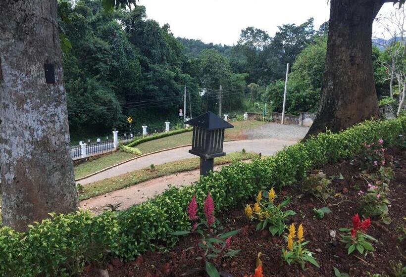 هتل Villa Nilmalee