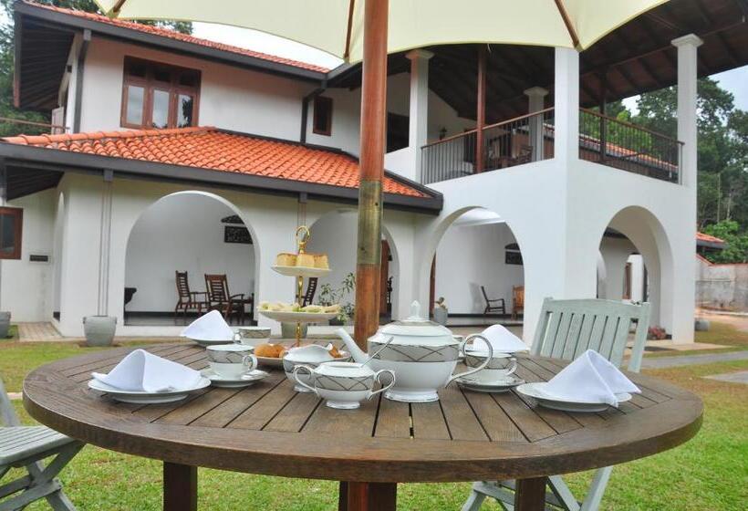 هتل Villa Nilmalee