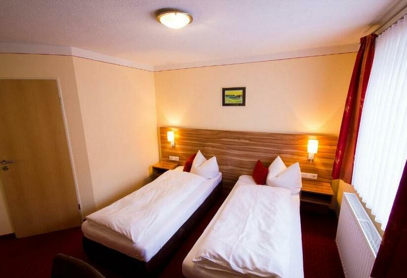 Hotel Pension Zum Raubritter