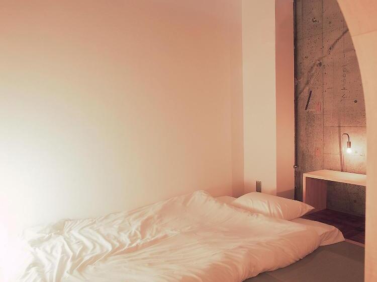 Iwashi Building Hostel