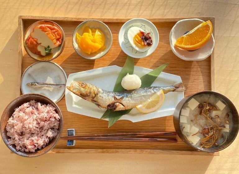 Iwashi Building Hostel