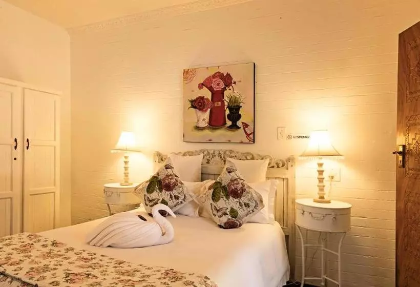 Majatalo De Loft Guesthouse