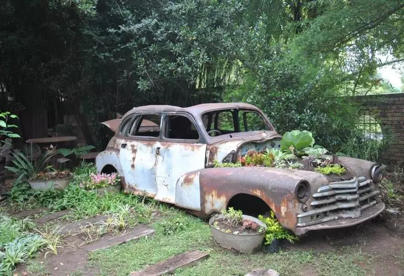 Majatalo De Loft Guesthouse