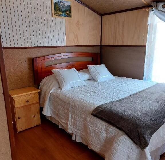 פנסיון Hostal Y Cabañas Ventisquero