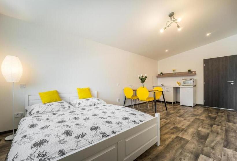 Пансион Na Mandlu