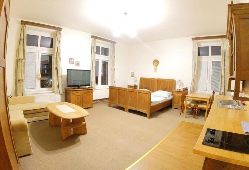 ペンション Penzion Sportino