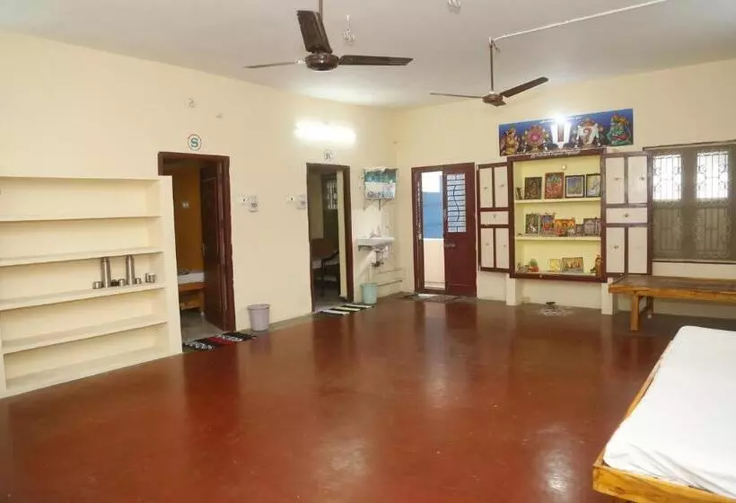 Majatalo Ranga Residency