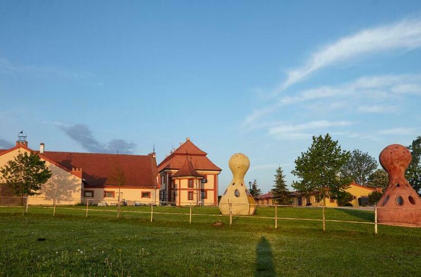 Residence Safari Resort   Chateau