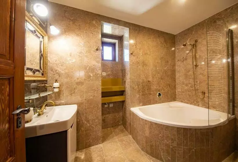 Residence Safari Resort   Chateau