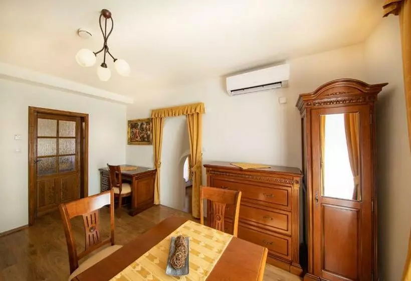 Residence Safari Resort   Chateau