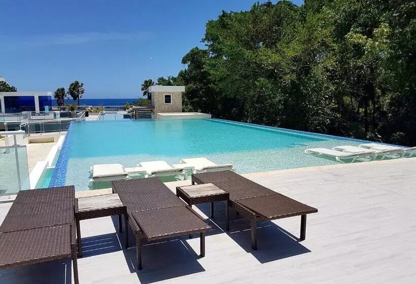 Lomakeskus Koko And Suzy's Ocean Dream