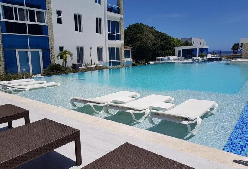 استراحتگاه Koko And Suzy's Ocean Dream