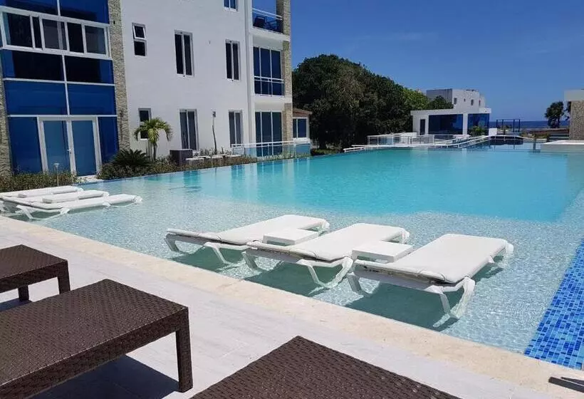 Lomakeskus Koko And Suzy's Ocean Dream