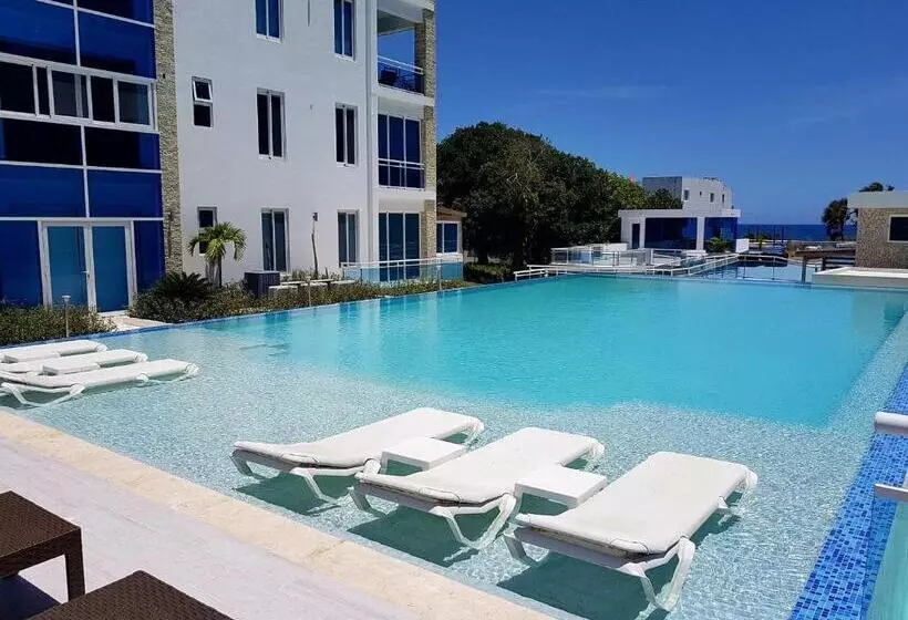 Lomakeskus Koko And Suzy's Ocean Dream