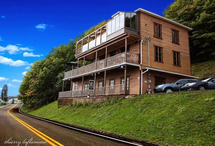 فندق صغير Auberge Le Four à Pain