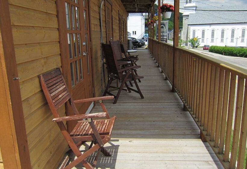 فندق صغير Auberge Le Four à Pain