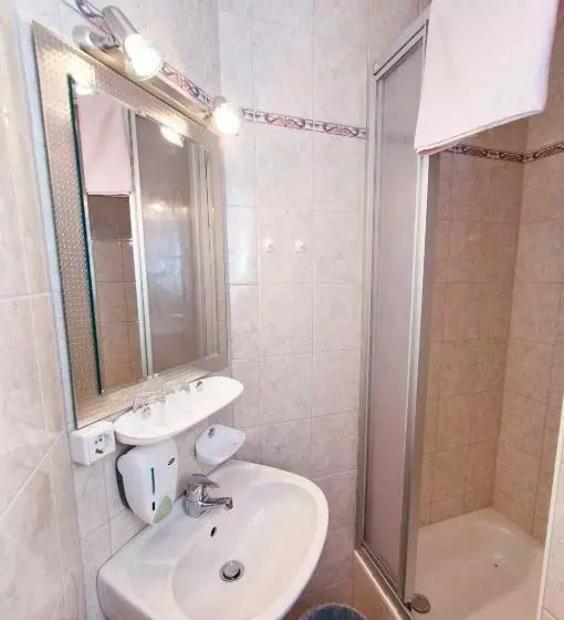 ユースホステル Gasthof Koglerhof