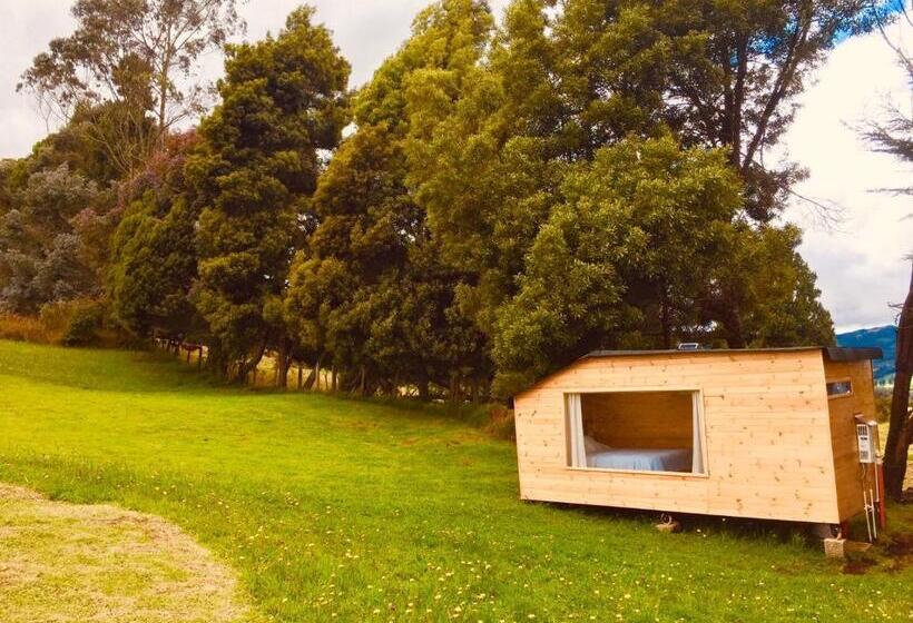 مبيت وإفطار Hobu Montaña