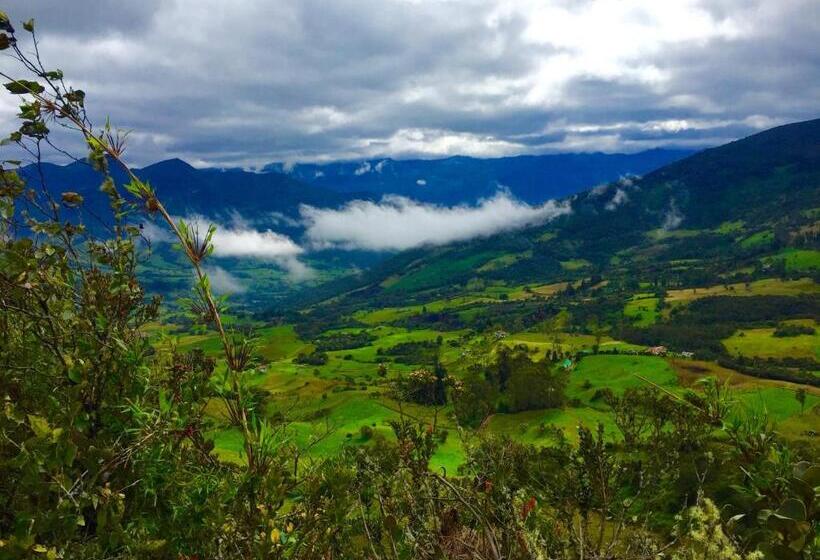 مبيت وإفطار Hobu Montaña