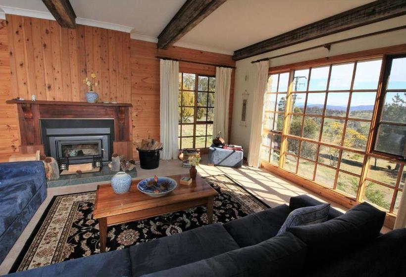 ベッドアンドブレックファースト The Great House Bnb