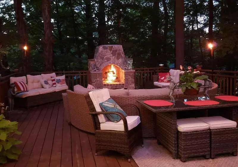 Aamiaismajoitus (B&B) The Perkins House