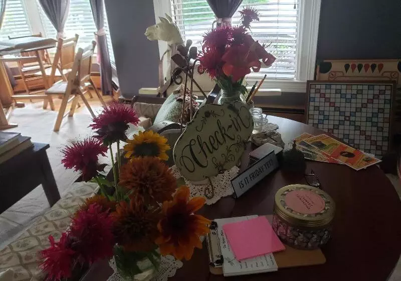 Aamiaismajoitus (B&B) The Perkins House