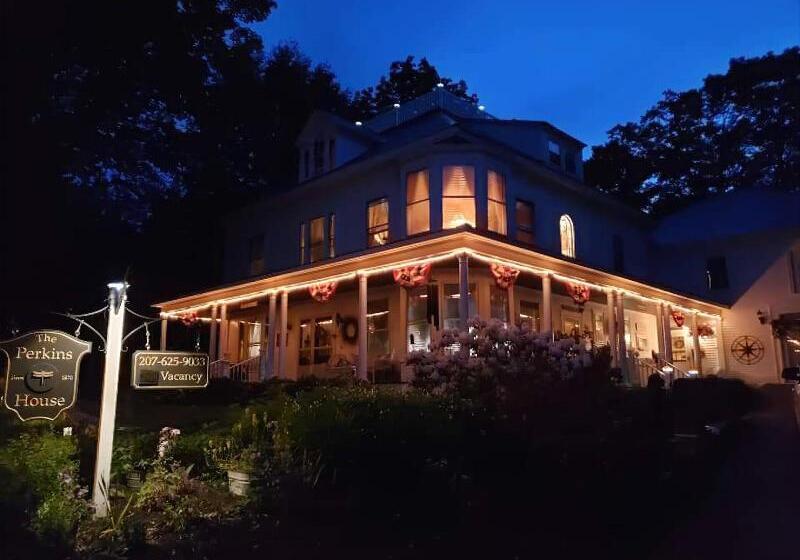 צימר The Perkins House