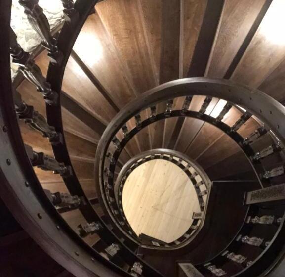 فندق Bird Valley