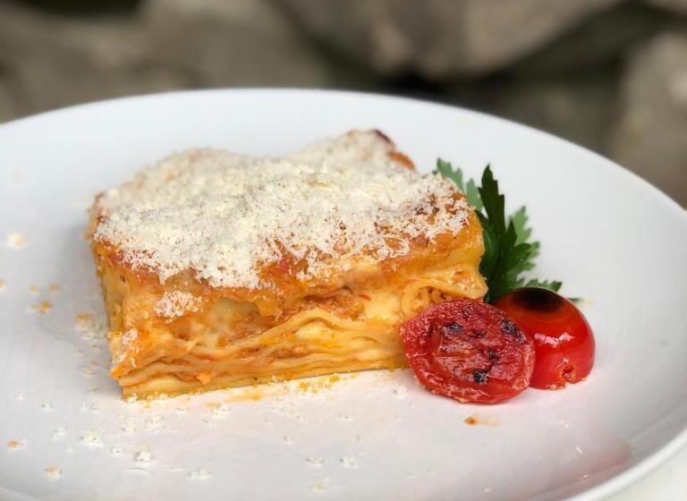 فندق Bird Valley