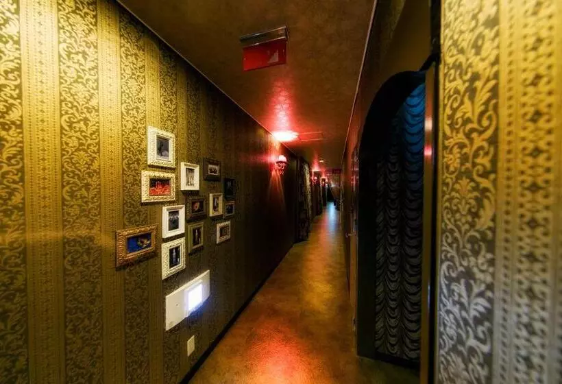 ホテル Christmas Night At The Opera