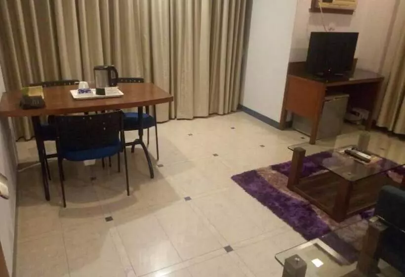 ホテル Goa Woodlands