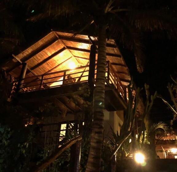 酒店 Los Cocos De Vichayito