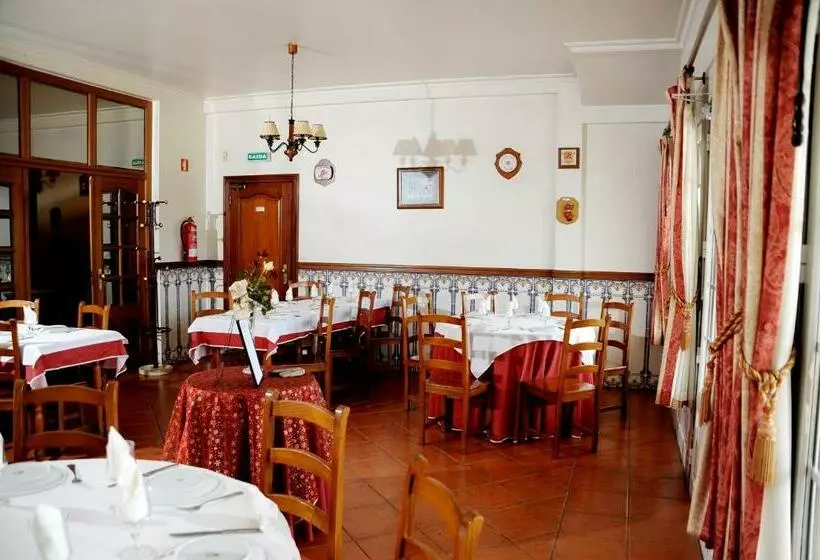 Hotelli Ninho Do Falcao