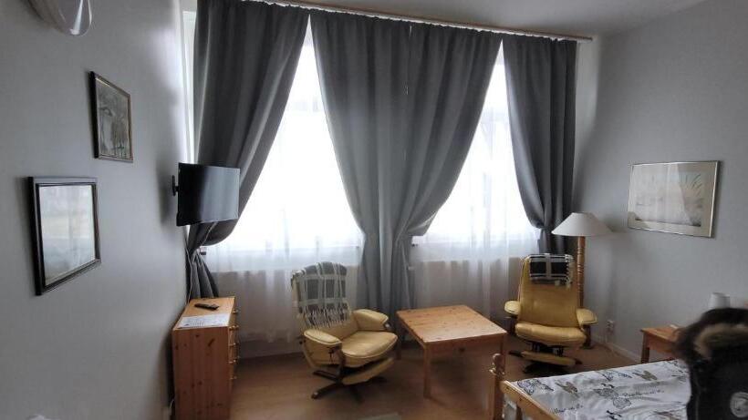 فندق Skeppsgården B&b