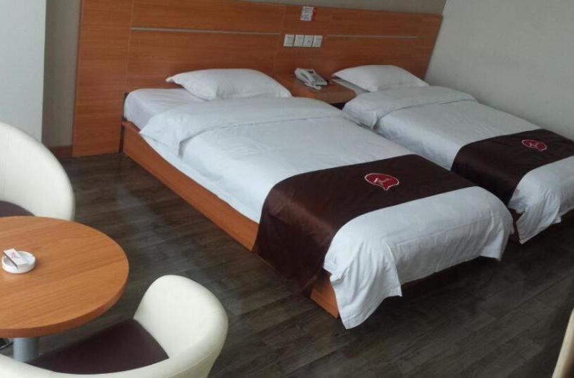 Thank Inn Chain Hotel Shanxi Lvliang Lishi Beichuanghe Road
