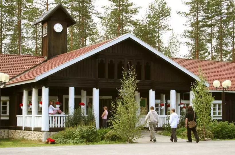 Metsäkartano Outdoor Centre