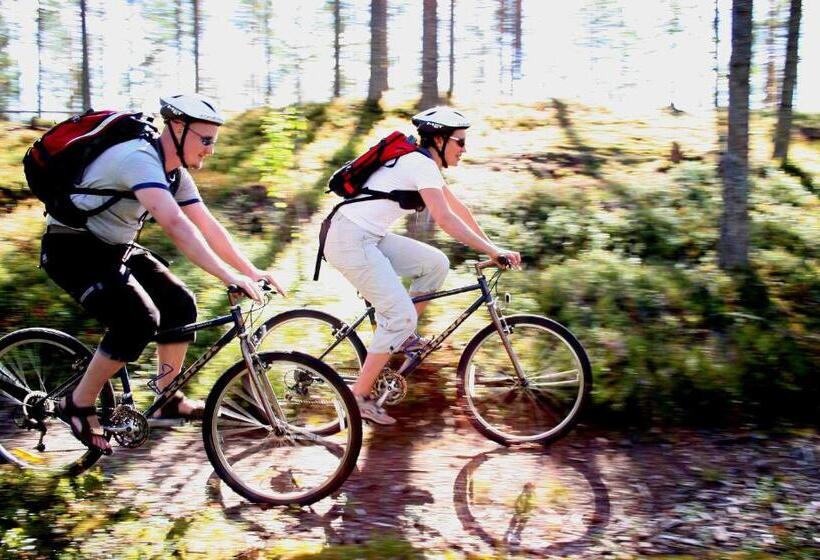 Metsäkartano Outdoor Centre