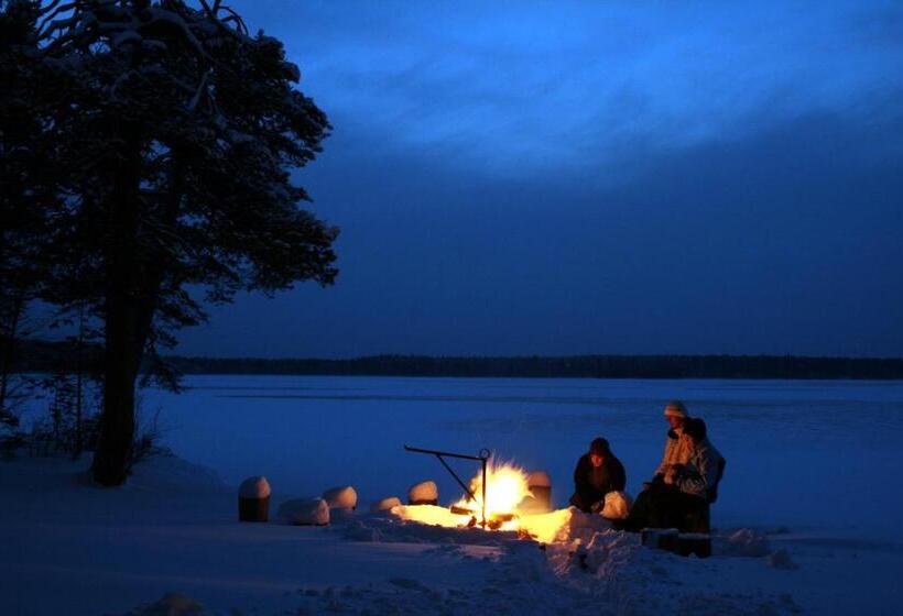 Metsäkartano Outdoor Centre