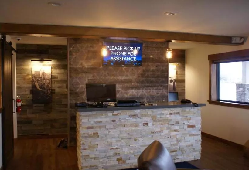 Motelli Boarders Inn & Suites By Cobblestone Hotels   Syracuse