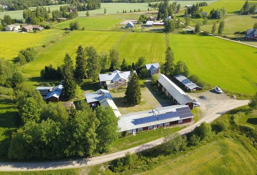 펜션 Mäntylän Tila