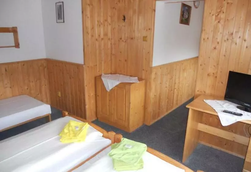 Majatalo Penzion Kamzík