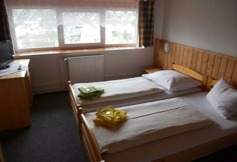 Majatalo Penzion Kamzík